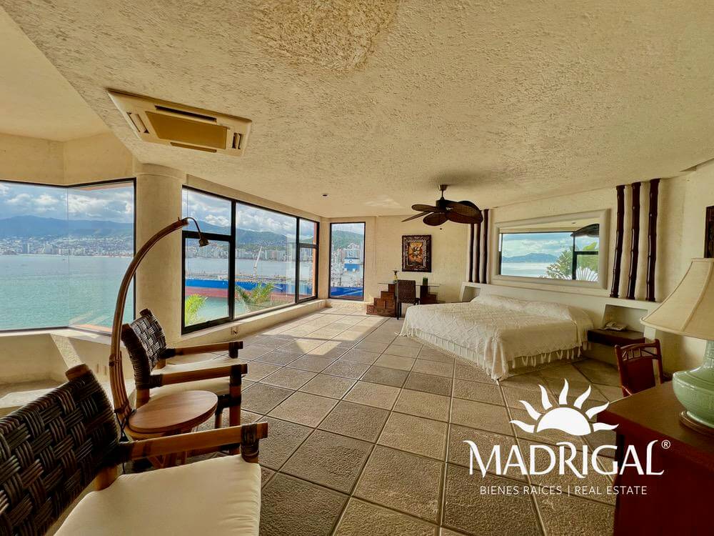 &&& Villa en venta en Guitarrón con vista a la Bahía y Acceso a la Playa
