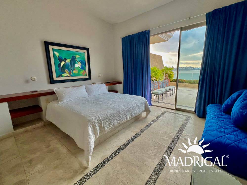 Penthouse en venta en el condominio Aveiro