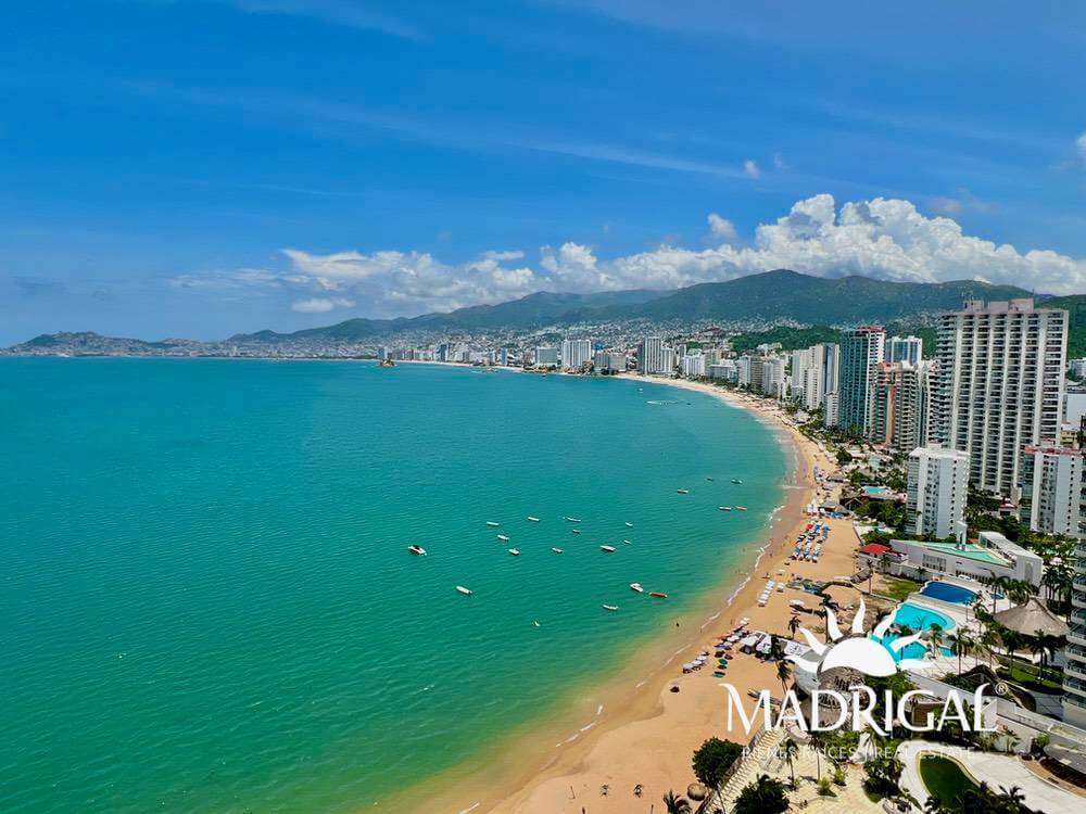 Costa Victoria | En venta departamento en Acapulco con Vista a la Bahía
