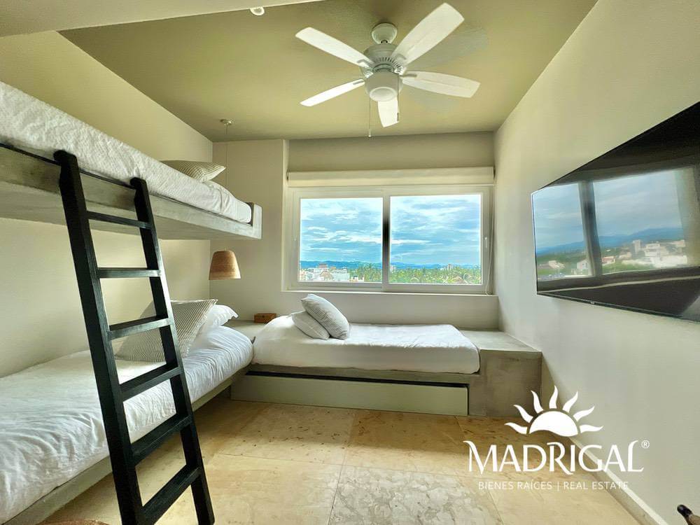 Playamar Diamante | Departamento en venta de cuatro recámaras 
