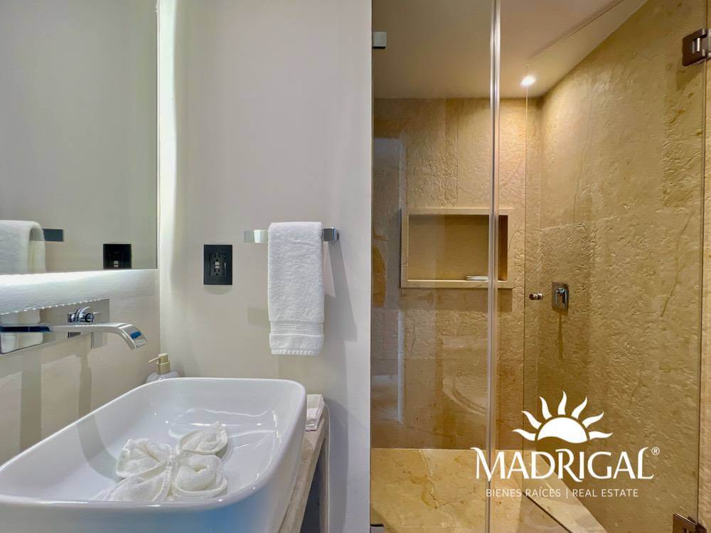Playamar Diamante | Departamento en venta de cuatro recámaras 