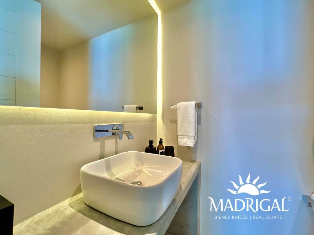 Playamar Diamante | Departamento en venta de cuatro recámaras 