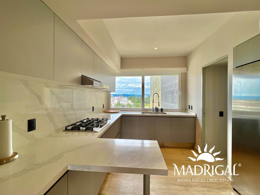 Playamar Diamante | Departamento en venta de cuatro recámaras 