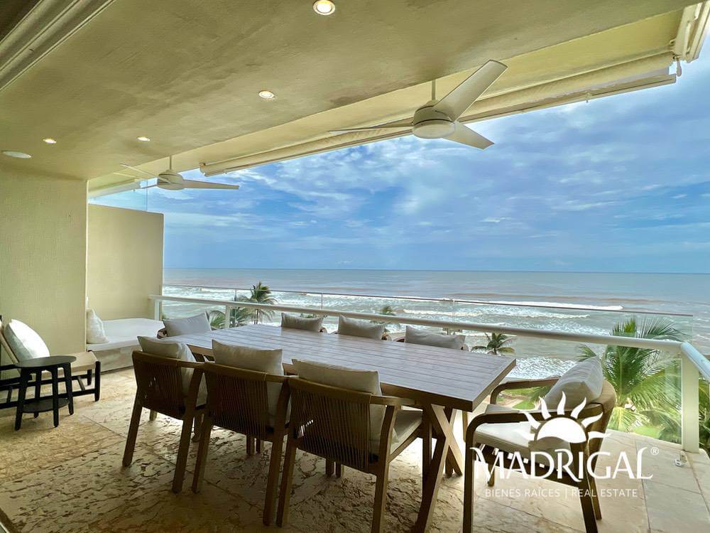 Playamar Diamante | Departamento en venta de cuatro recámaras 
