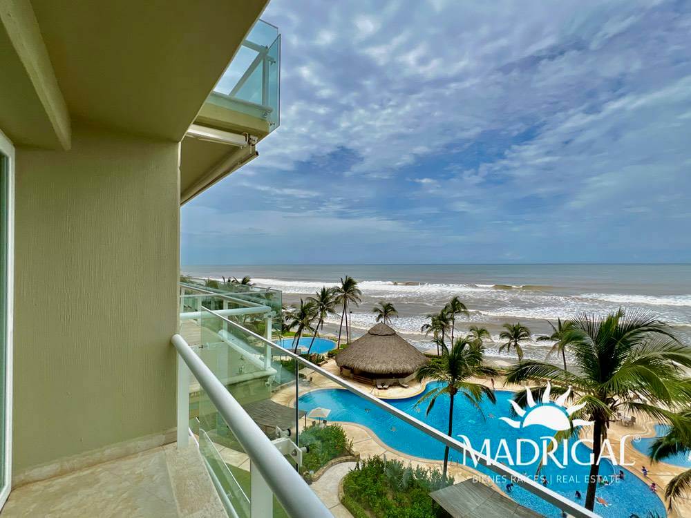 Playamar Diamante | Departamento en venta de cuatro recámaras 