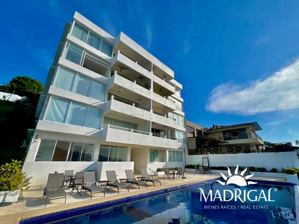 &&& Carey | departamento en venta en Brisas Guitarrón con excelente vista a la bahía