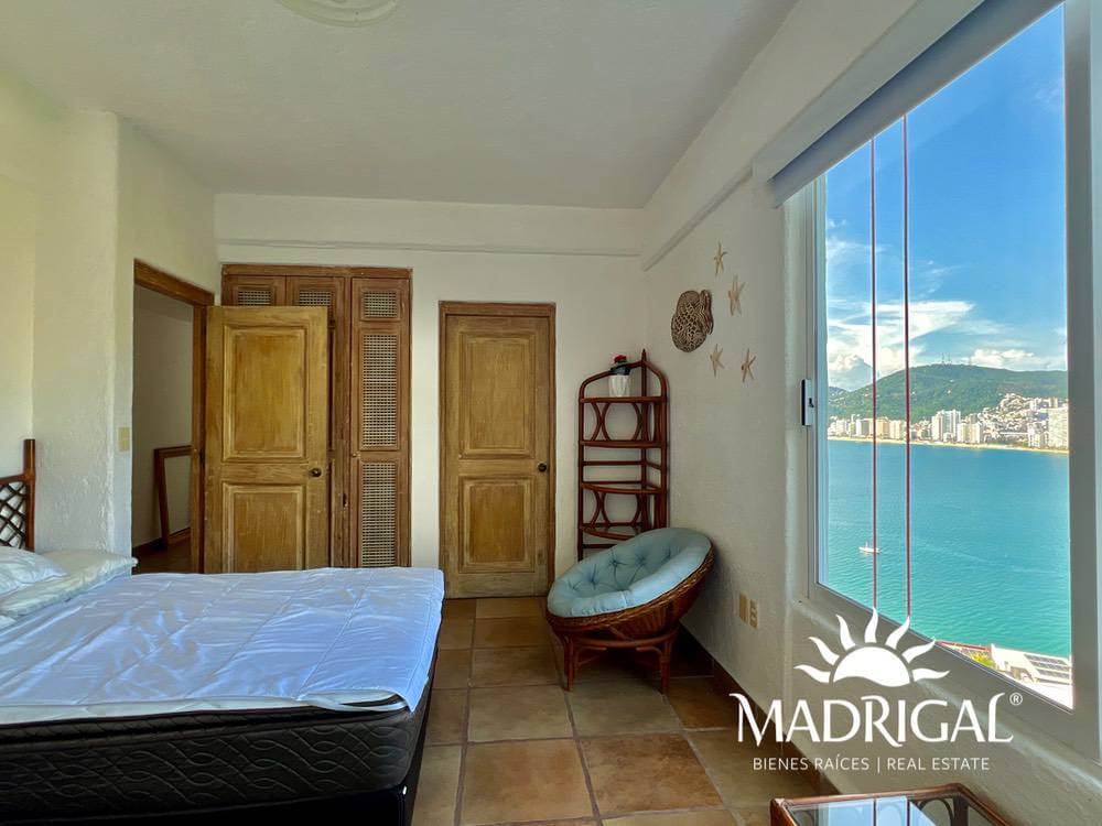 &&& Carey | departamento en venta en Brisas Guitarrón con excelente vista a la bahía