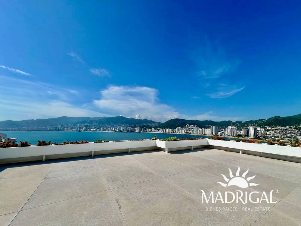 &&& Carey | departamento en venta en Brisas Guitarrón con excelente vista a la bahía
