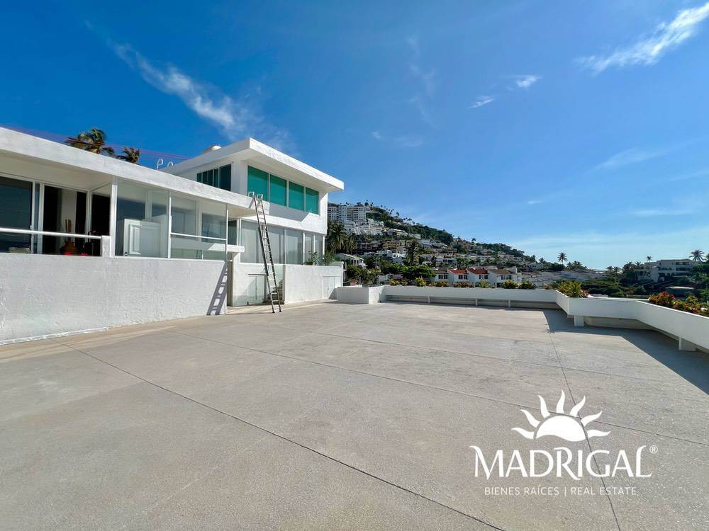 &&& Carey | departamento en venta en Brisas Guitarrón con excelente vista a la bahía