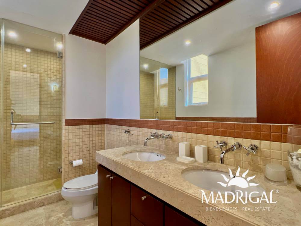 Del Mar Tres Vidas | Departamento en venta frente a playa de tres recámaras