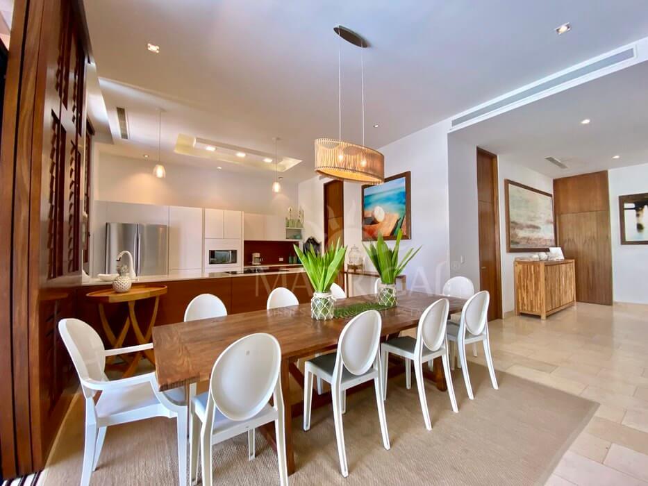 Residencias Tres Vidas – Villa en venta frente al campo de Golf