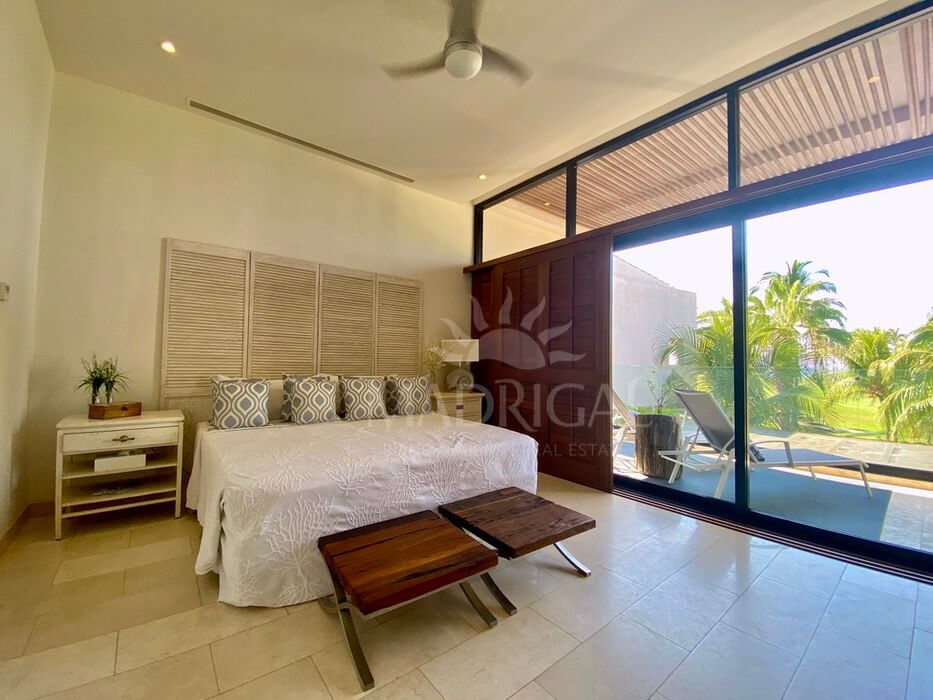 Residencias Tres Vidas – Villa en venta frente al campo de Golf