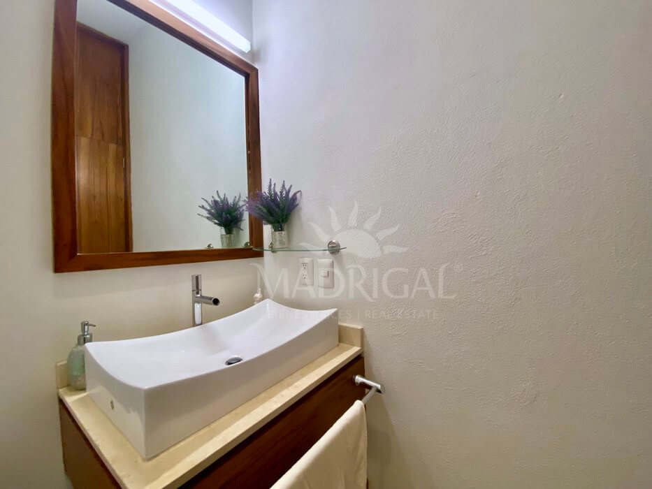 Residencias Tres Vidas – Villa en venta frente al campo de Golf
