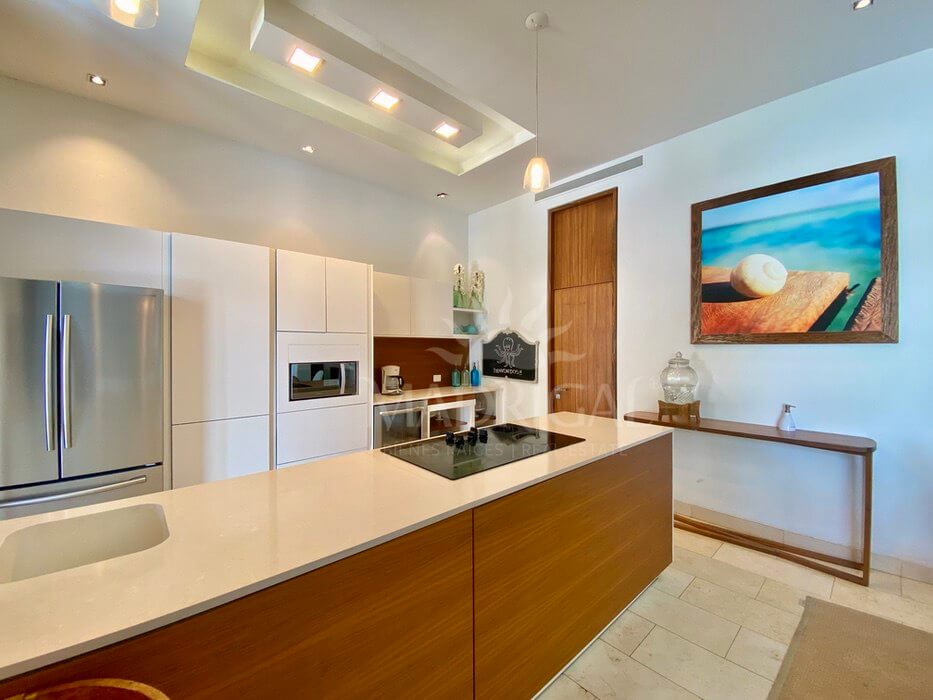 Residencias Tres Vidas – Villa en venta frente al campo de Golf