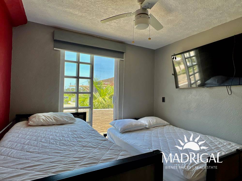 Puente del Mar | Villa en venta con excelente ubicación con Roof Garden