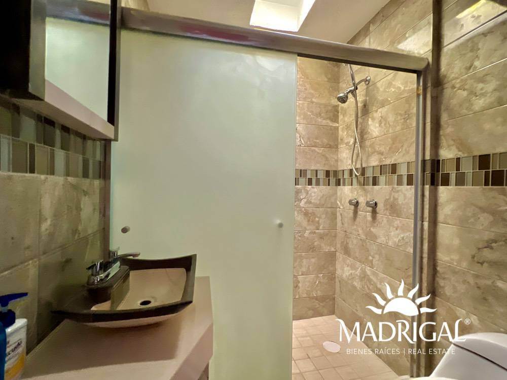 Puente del Mar | Villa en venta con excelente ubicación con Roof Garden