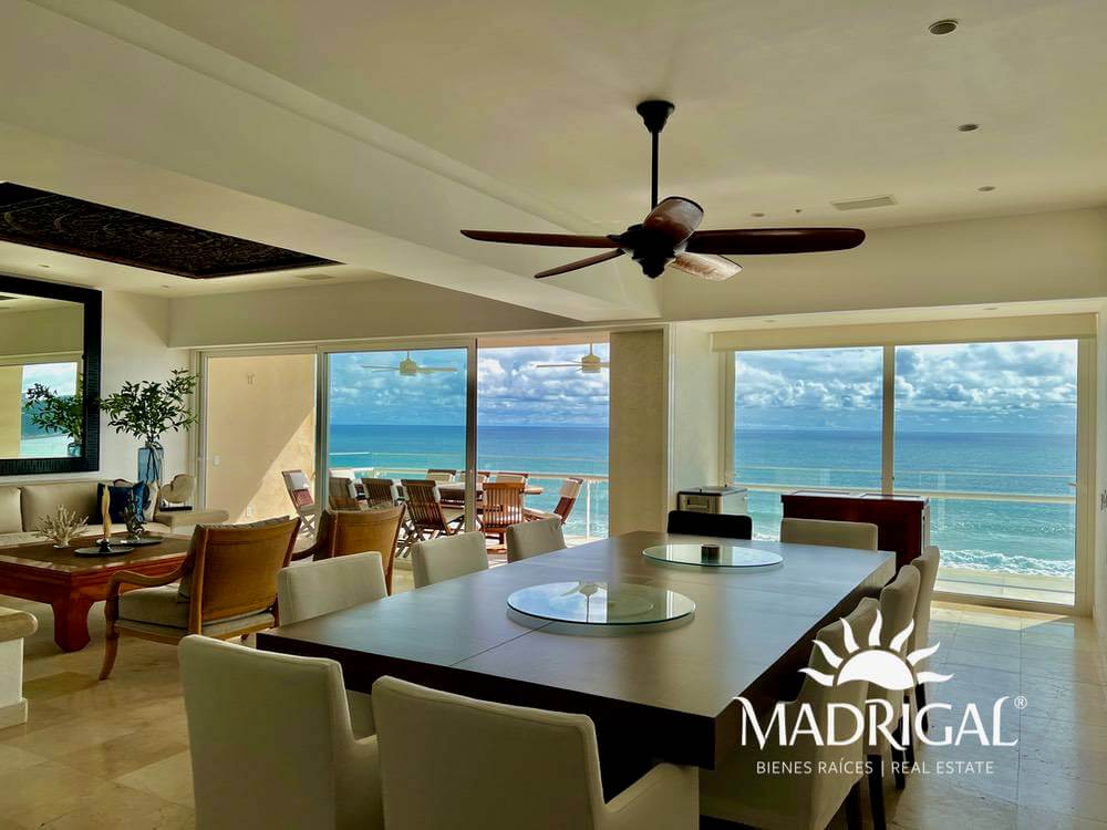 Playamar Diamante |exclusivo Departamento en Venta de seis Recámaras Frente Al Mar en Playa Diamante