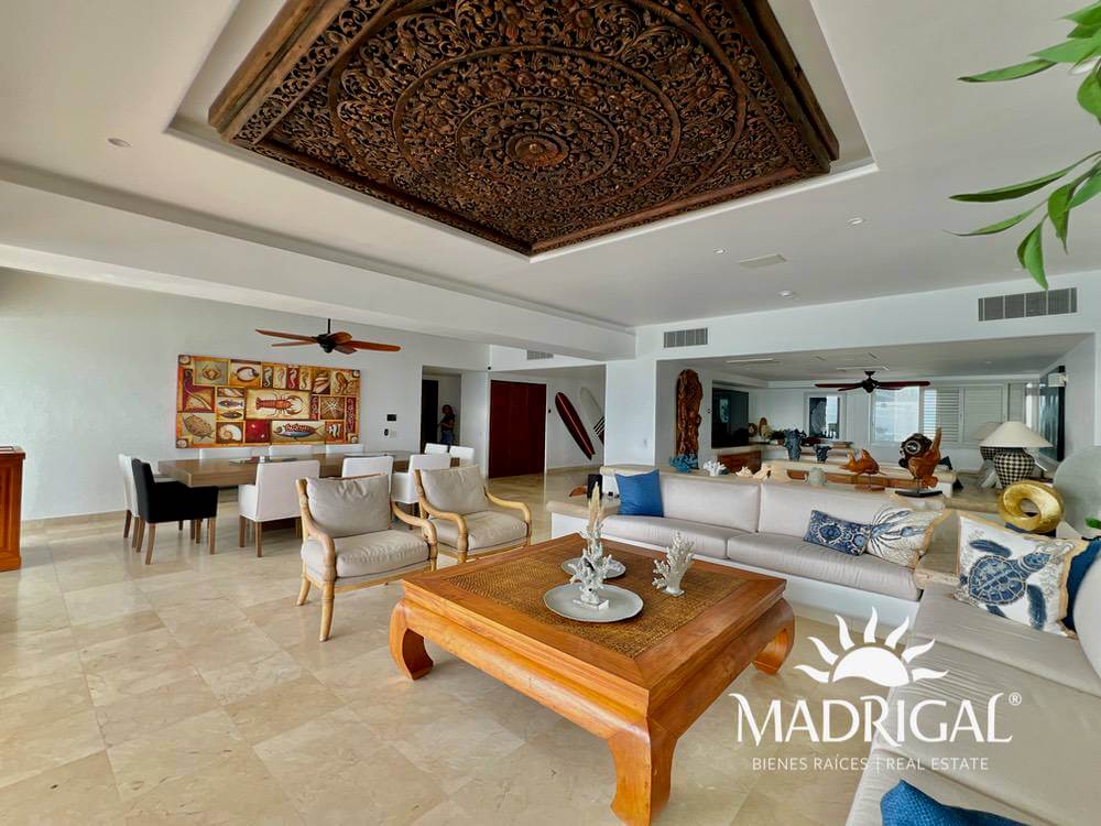 Playamar Diamante |exclusivo Departamento en Venta de seis Recámaras Frente Al Mar en Playa Diamante