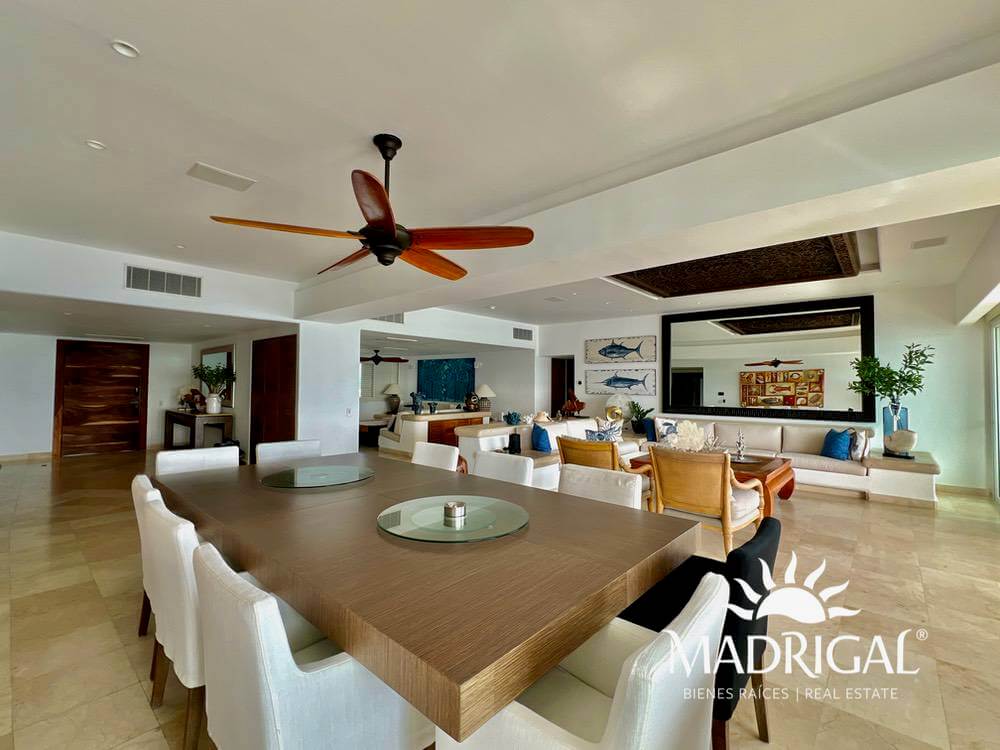 Playamar Diamante |exclusivo Departamento en Venta de seis Recámaras Frente Al Mar en Playa Diamante