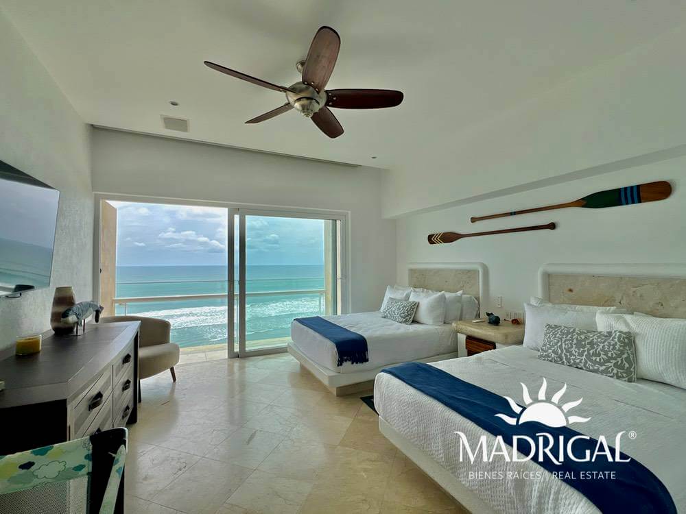 Playamar Diamante |exclusivo Departamento en Venta de seis Recámaras Frente Al Mar en Playa Diamante