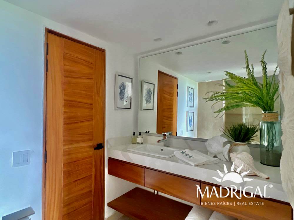 Playamar Diamante |exclusivo Departamento en Venta de seis Recámaras Frente Al Mar en Playa Diamante