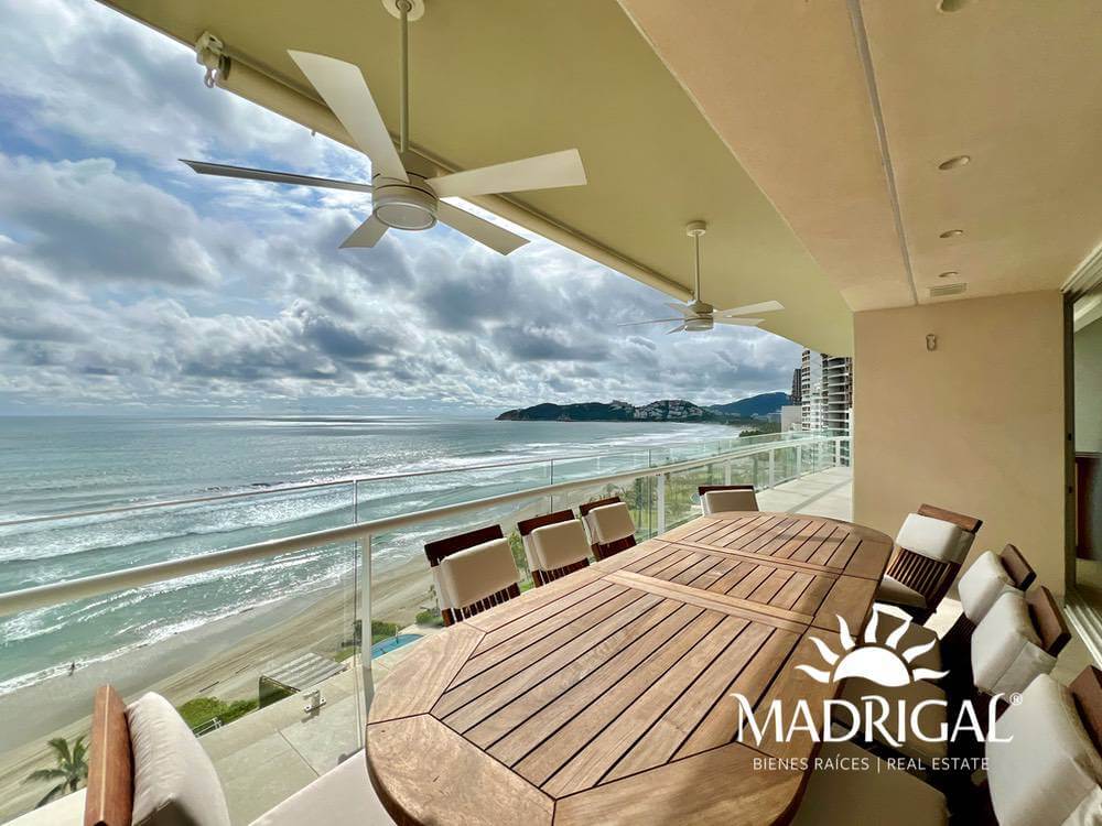 Playamar Diamante |exclusivo Departamento en Venta de seis Recámaras Frente Al Mar en Playa Diamante