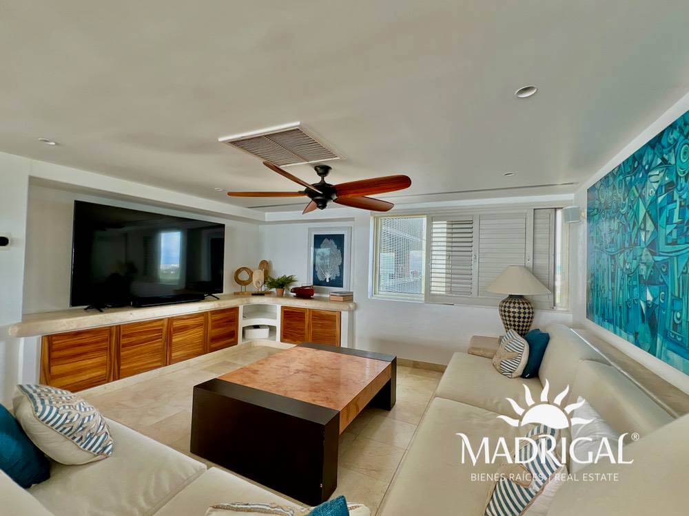 Playamar Diamante |exclusivo Departamento en Venta de seis Recámaras Frente Al Mar en Playa Diamante