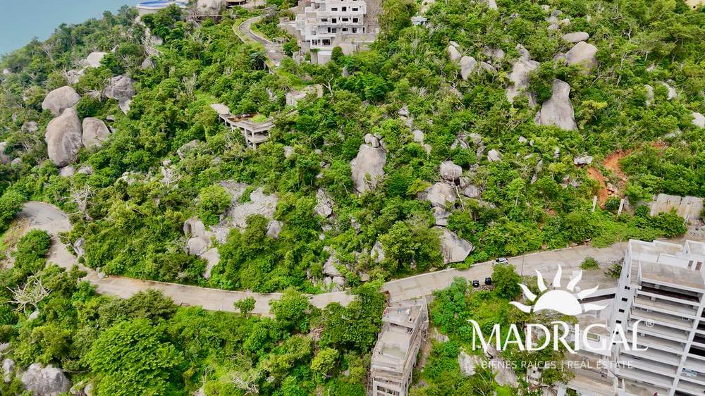 Terreno en venta en el Fraccionamiento Brisas Marques de 1410 m2 en Acapulco con vista a Playa Diamante