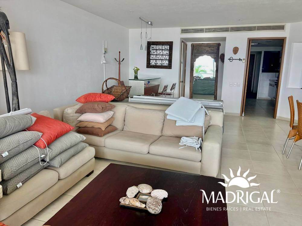 La Jolla, departamento frente a playa en la bahía de Acapulco