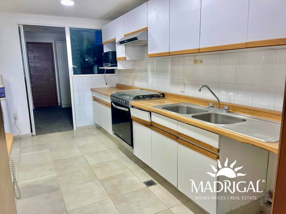 La Jolla, departamento frente a playa en la bahía de Acapulco