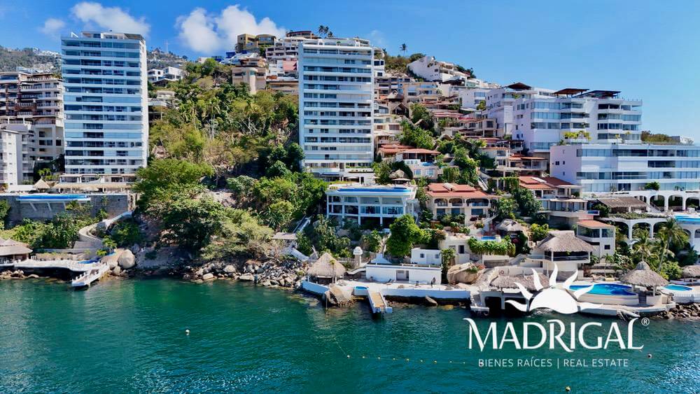 Montemar - Departamento para su reconstrucción frente al mar con muelle