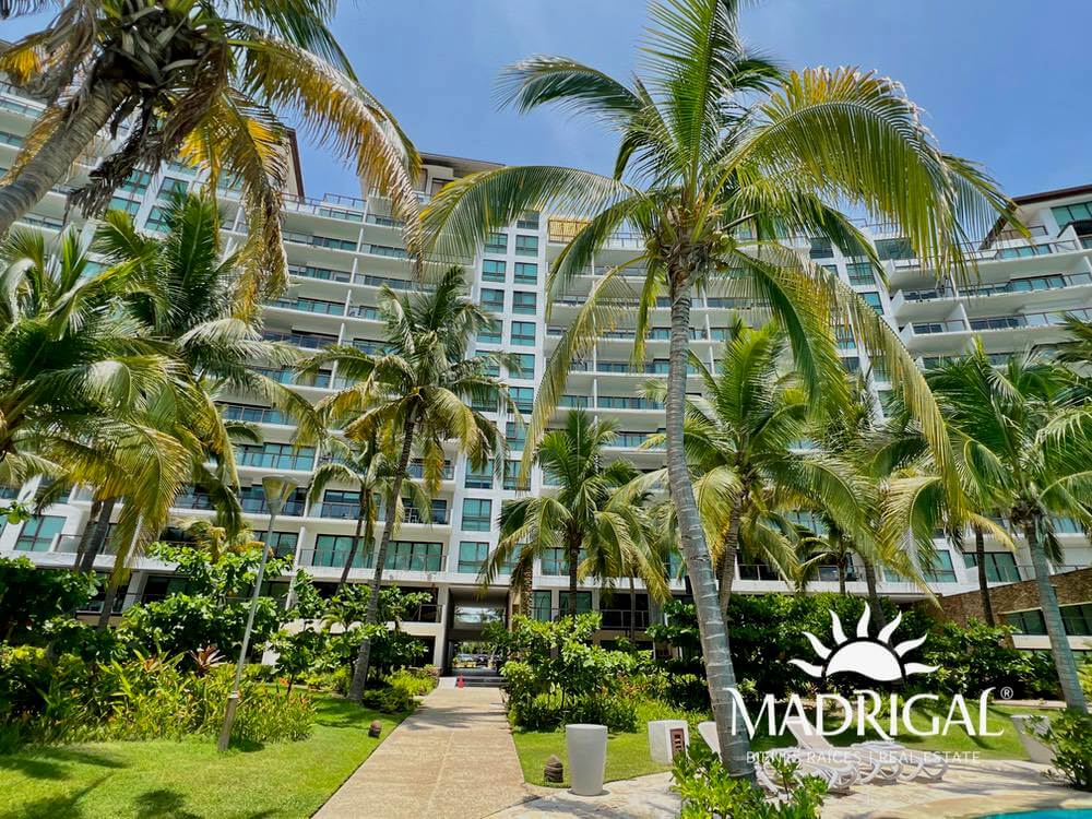 la Isla | Departamento en venta de cuatro recamaras con acceso a playa