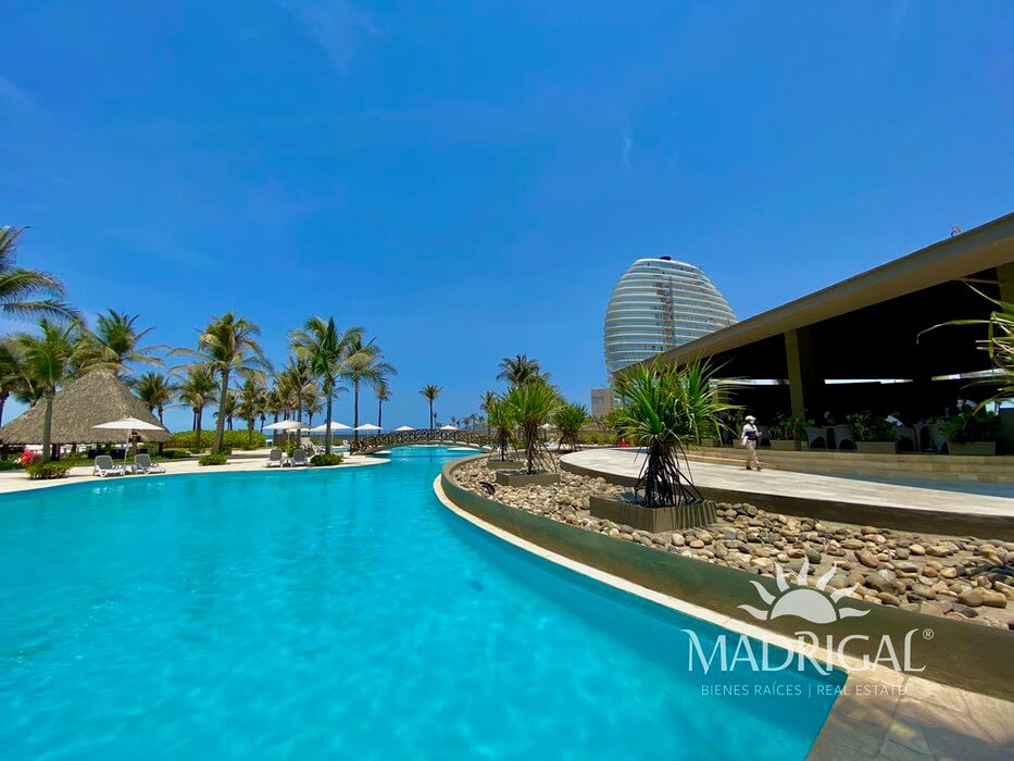 la Isla | Departamento en venta de cuatro recamaras con acceso a playa