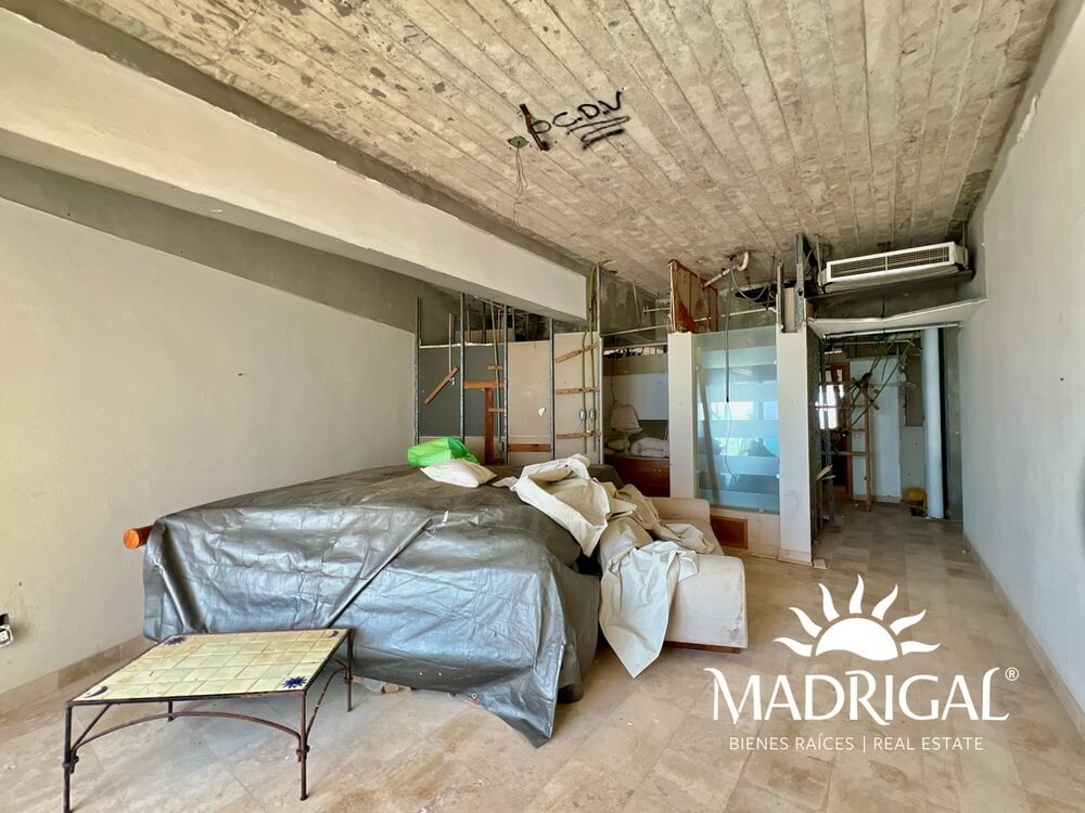 Tikal | Departamento en venta en Playa Diamante Acapulco para su reconstrucción