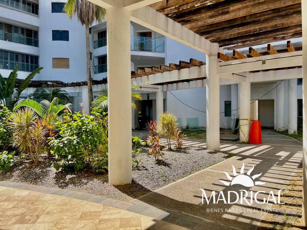 Tikal | Departamento en venta en Playa Diamante Acapulco para su reconstrucción