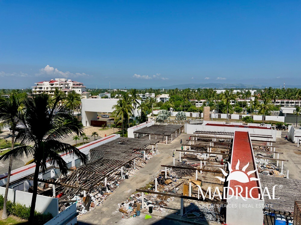 Tikal | Departamento en venta en Playa Diamante Acapulco para su reconstrucción