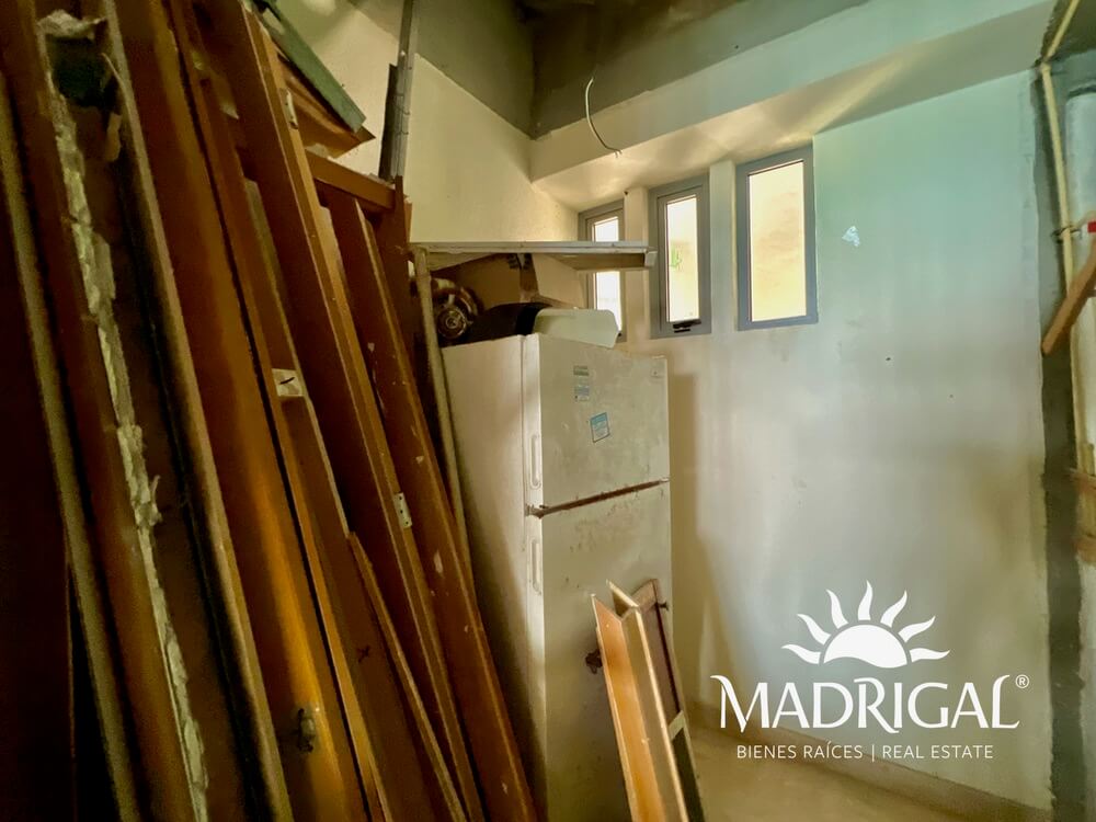 Tikal | Departamento en venta en Playa Diamante Acapulco para su reconstrucción