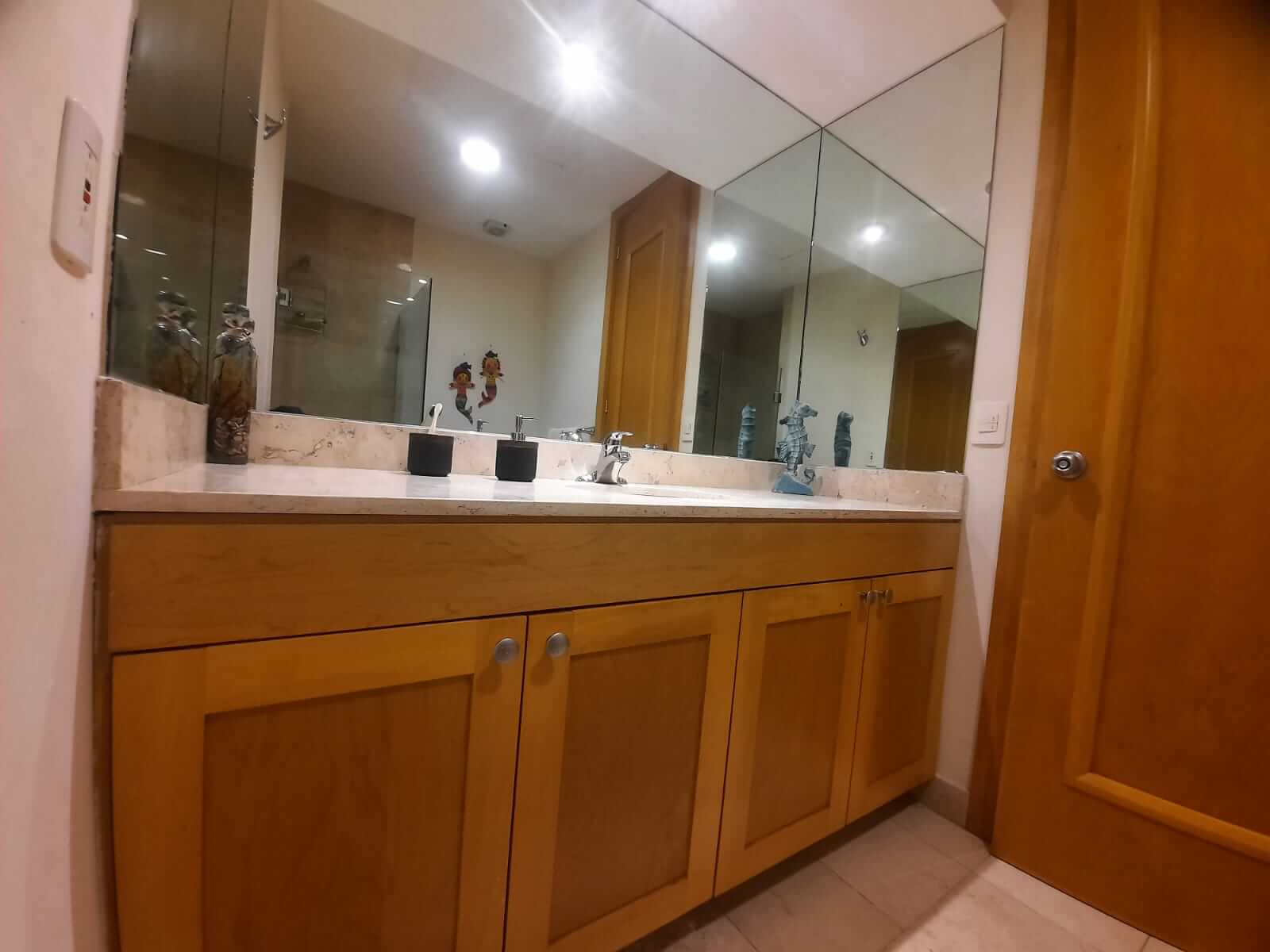 Tikal | Departamento en venta en Playa Diamante Acapulco para su reconstrucción