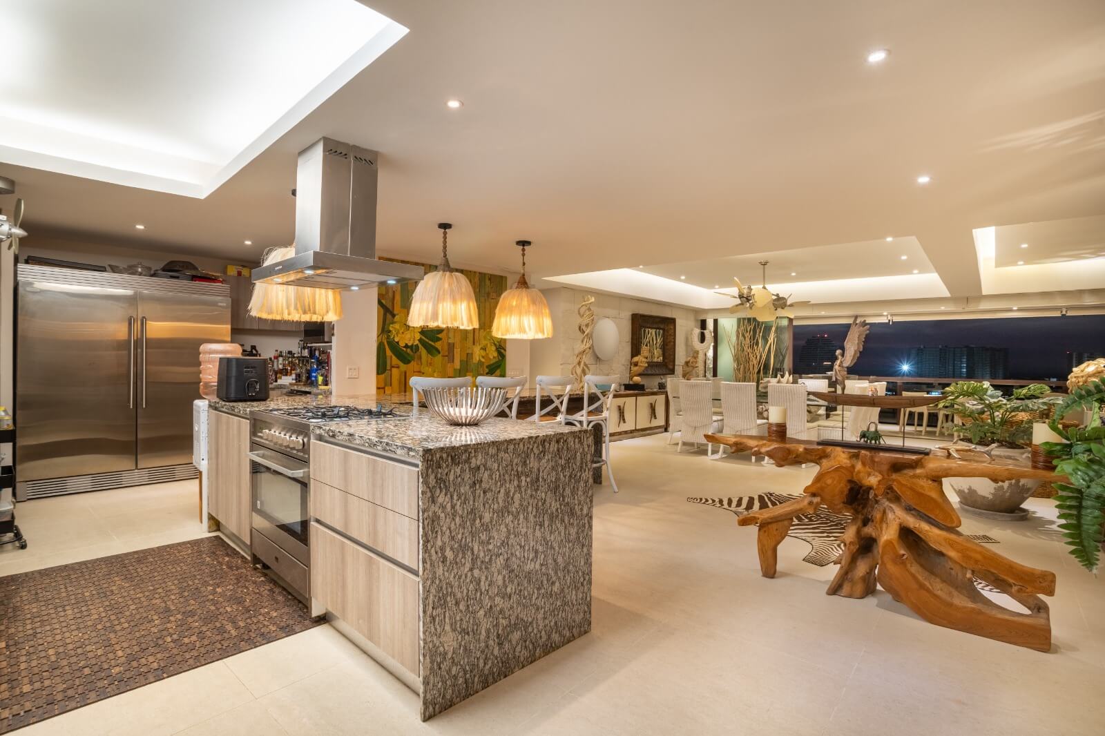 la Isla | Duplex en venta de Cuatro Recámaras con Acceso a Playa