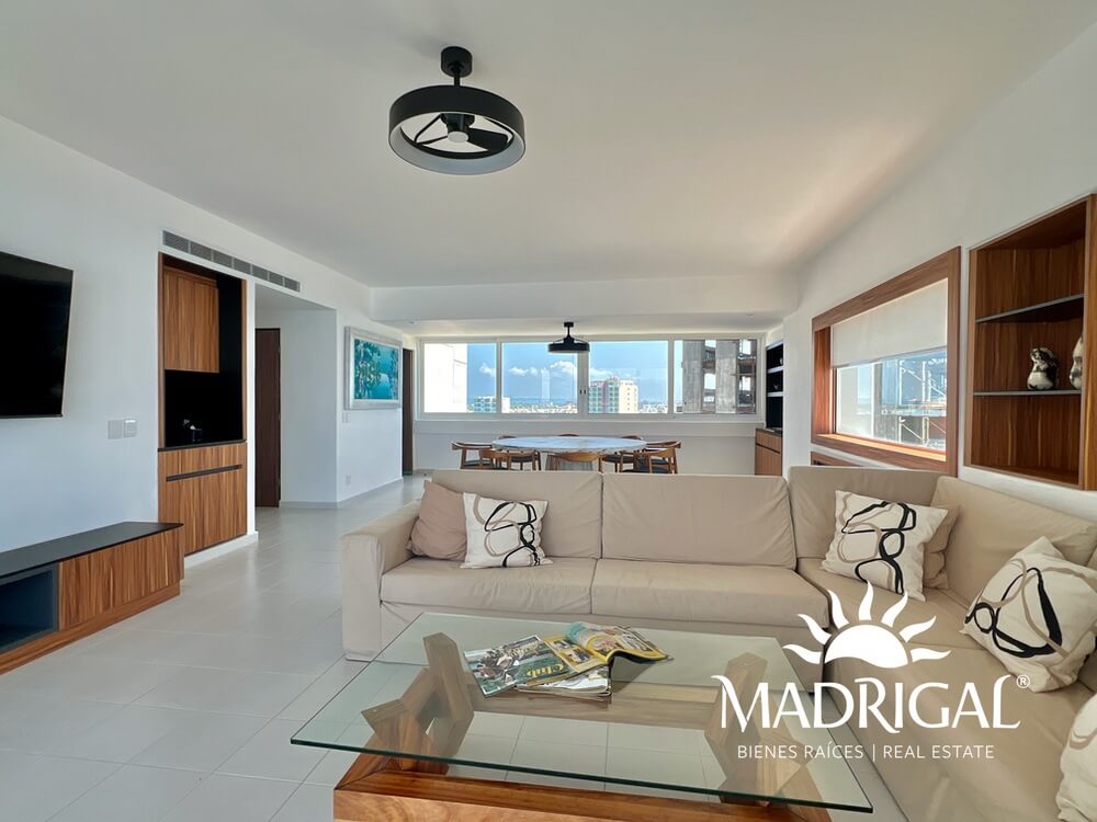 Residencial Playamar | Departamento en venta frente a playa diamante en Acapulco, de 248m2 con 4 recamaras