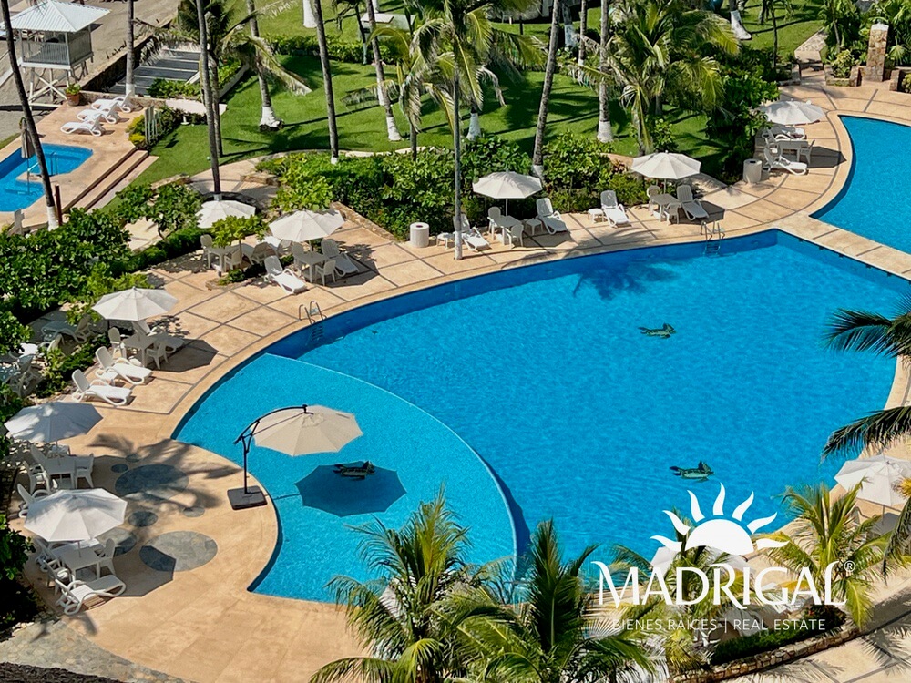 Residencial Playamar | Departamento en venta frente a playa diamante en Acapulco, de 248m2 con 4 recamaras