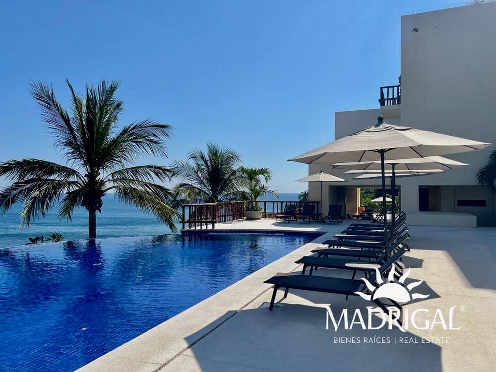 Quinta del Mar | Spacious apartment for sale with beach access in Real Diamante