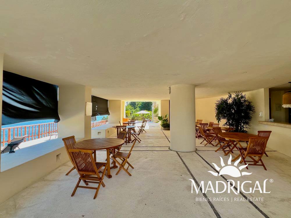Quinta del Mar | Spacious apartment for sale with beach access in Real Diamante