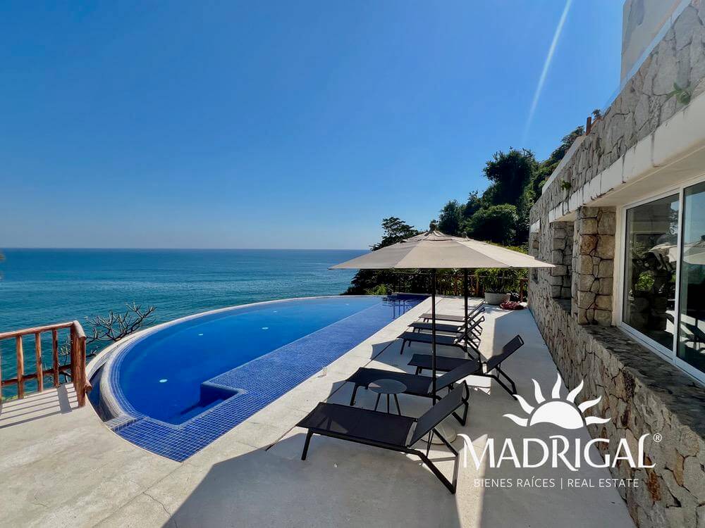Quinta del Mar | Spacious apartment for sale with beach access in Real Diamante