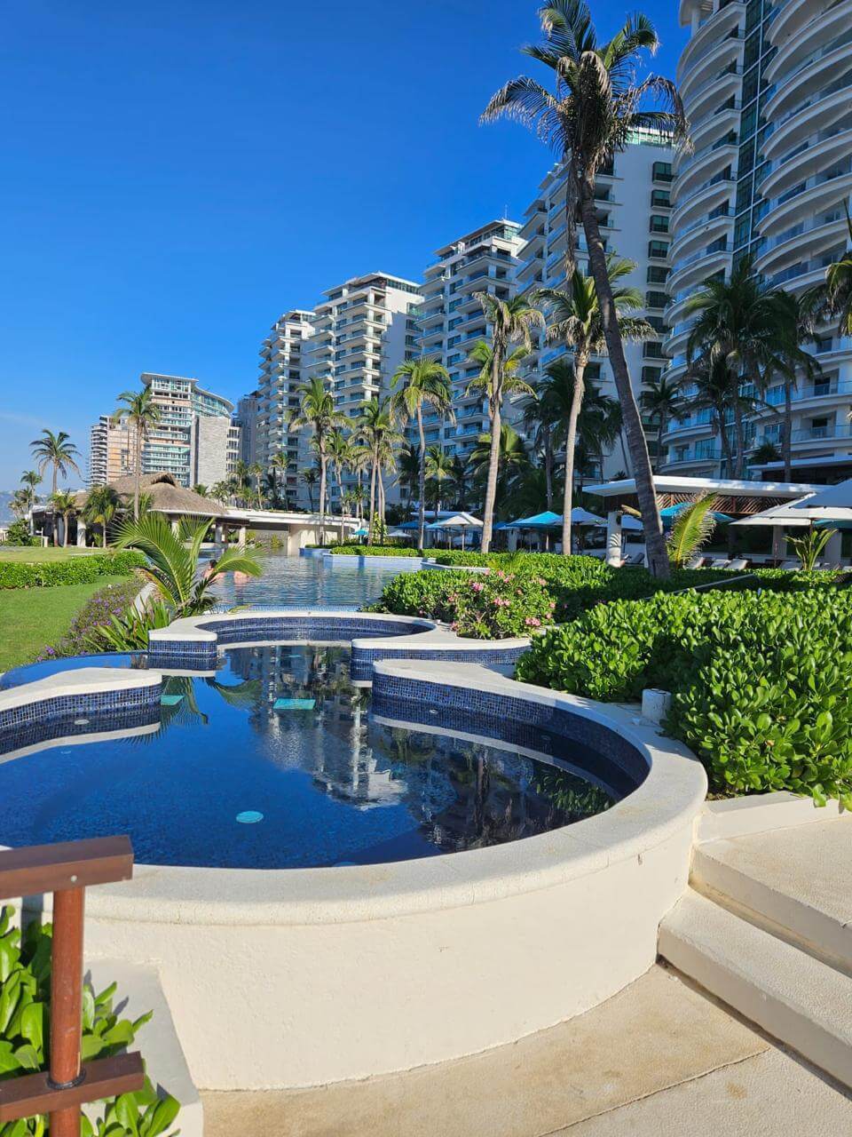 Costa Ventura |Departamento en venta de cuatro recámaras frente al mar