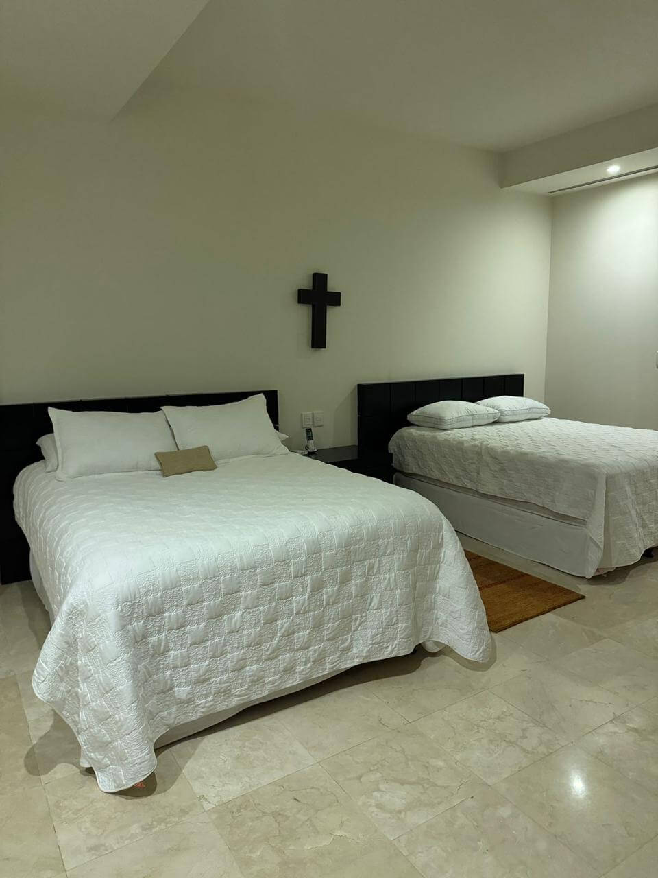 Costa Ventura |Departamento en venta de cuatro recámaras frente al mar