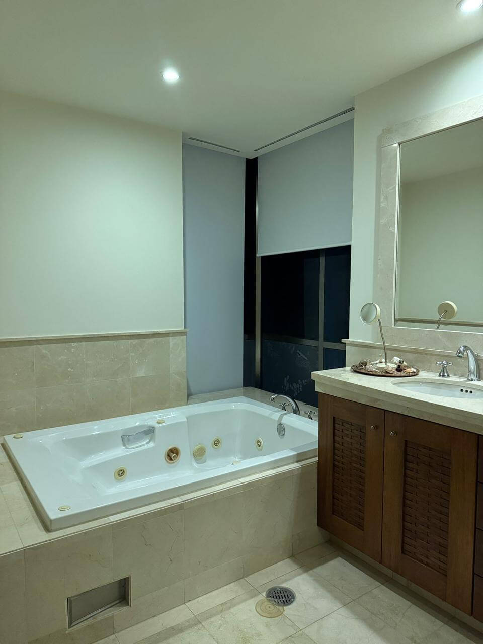 Costa Ventura |Departamento en venta de cuatro recámaras frente al mar