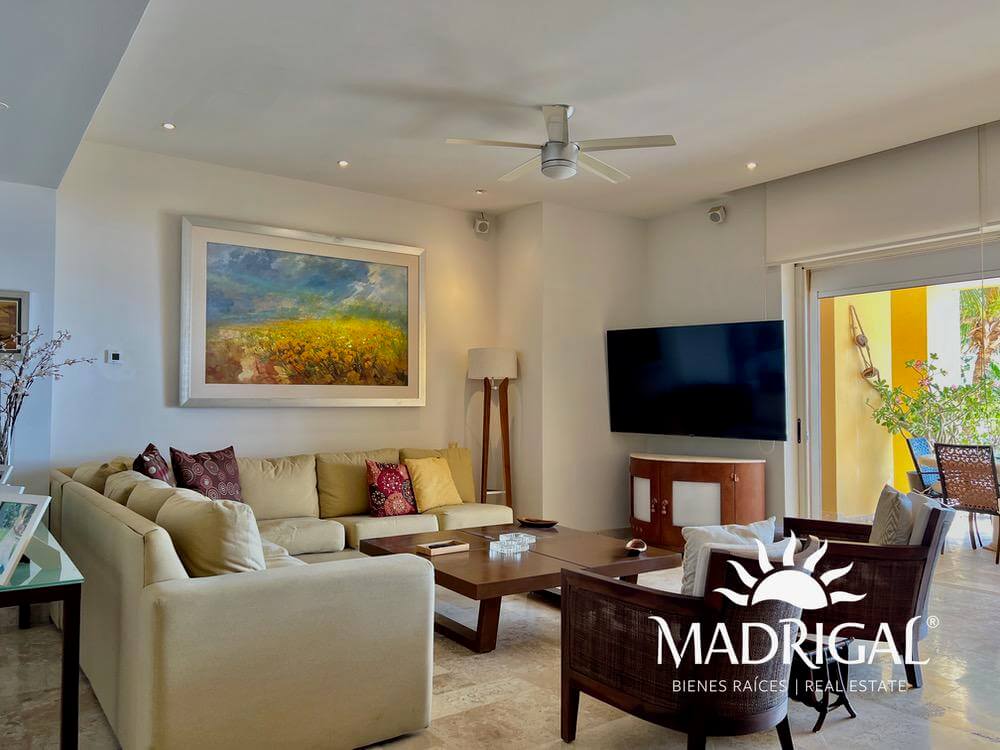 Apartment for Sale Facing the Beach with Three Bedrooms | Del Mar Tres Vidas