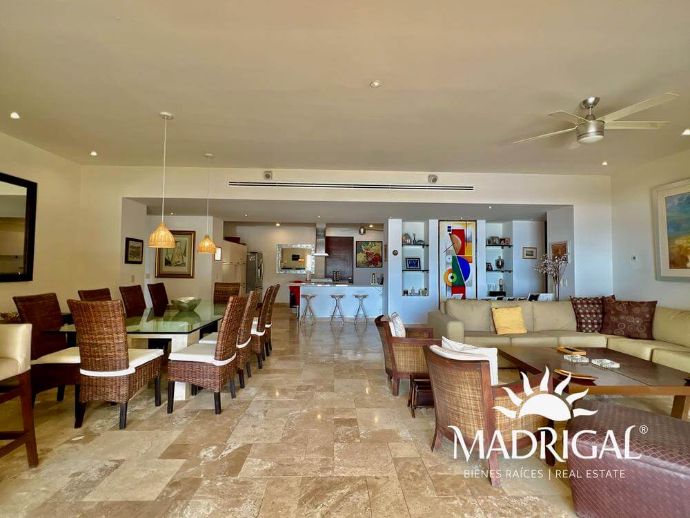 Apartment for Sale Facing the Beach with Three Bedrooms | Del Mar Tres Vidas