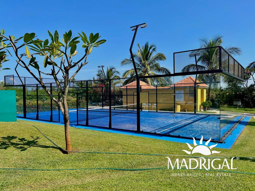 Apartment for Sale Facing the Beach with Three Bedrooms | Del Mar Tres Vidas